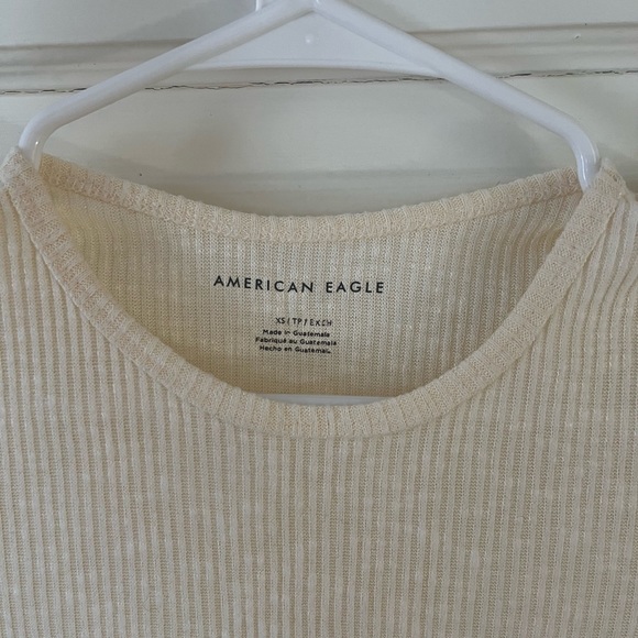 American Eagle top - Picture 2 of 2